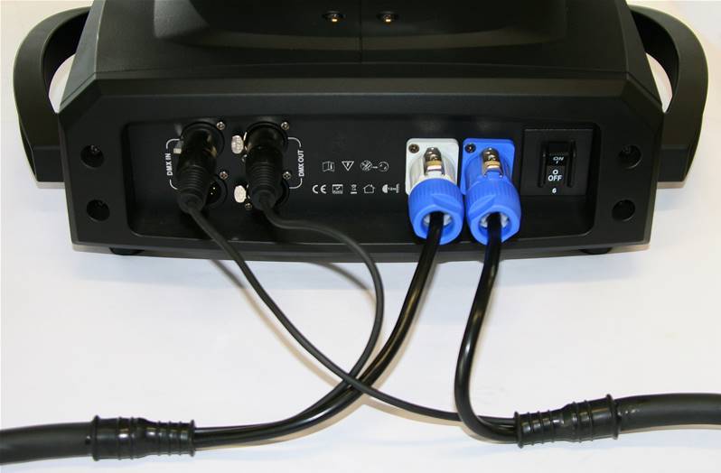 BRITEQ POWERCON/XLR COMBI 3x1,5mm² CABLE 5M CombiCâble DMX+Alim 3x1,5mm² cable Powercon/XLR 5m