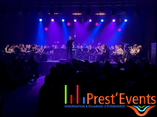 Eclairage sc&eacute;nique pour le concert - spectacle d'une Harmonie prest'events lille sonorisation &eacute;clairage prestataire technique technique audiovisuel &eacute;v&eacute;nementiel