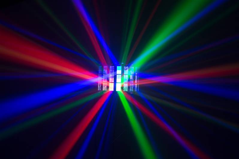 JB SYSTEMS PARTY DERBY Jeux de lumière Led éclairage DJ Derby 4x 3W led(RGBW) + 16x strobe
