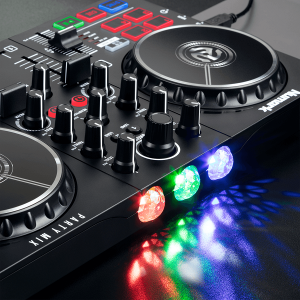 Numark Party Mix Live contrôleur DJ 2 voies, 8 pads, carte son, lumières, moniteurs, Serato DJ Lite