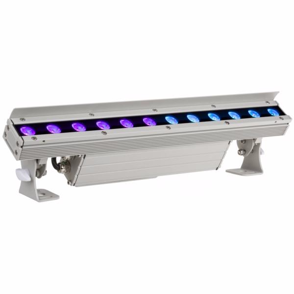 BRITEQ LDP COLORBAR 12FC projecteur architectural barre led IP65 12 x 4W RGBW