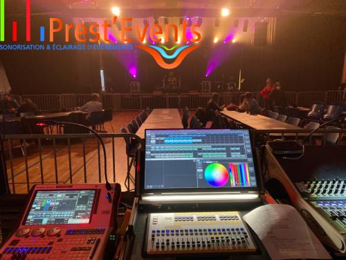 R&eacute;gie Technique Lumi�re - Pupitrage Console Avolites - Emile & Images 2021 Montage technique &eacute;clairage sc&eacute;nique Conception Lumi�re Pupitrage Console Lumi�re Avolites prestevents prest events prestataire technique lille nord pas de calais tourn&eacute;e