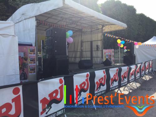 Sonorisation Podium ext&eacute;rieur Lille Place de la R&eacute;publique Prest'Events Sonorisation Eclairage Prestataire Technique Son & Lumi�re Prestation Son & Lumi�re // Sonorisation du site // Djiing // Mise en lumi�re // R&eacute;gie Technique // Audiovisuel