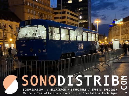 Festival des lumi�res 2026 � Zagreb - Croatie - &eacute;clairage sc&eacute;nique & mise en lumi�re Zagreb Enclosure Time Artiste: Charles PETILLON Exposition: Festival of Lights 2026 - Zagreb - Croatie Moyens techniques et sc&eacute;nographiques pour la mise en lumi�re de l'oeuvre expos&eacute;e. Eclairage &eacute;v&eacute;nementiel, programmation lumi�re, ... sonodistrib